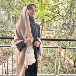 Signature Loom Selendang